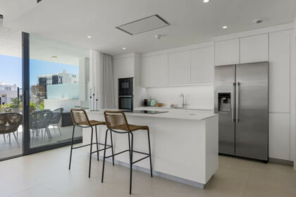 37c98639ca9861262ad9d3138cde9490 - 16