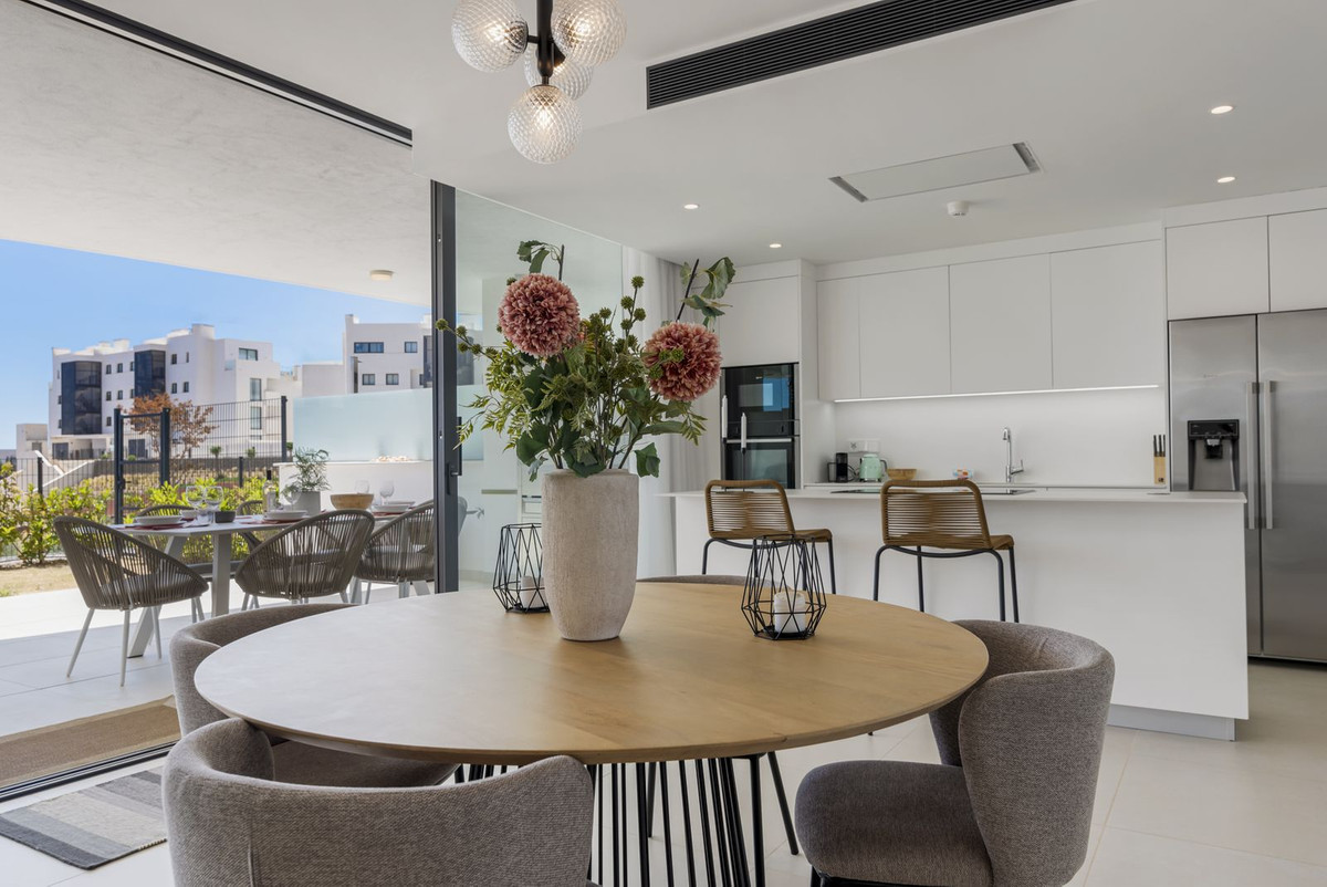 37c98639ca9861262ad9d3138cde9490 - 21