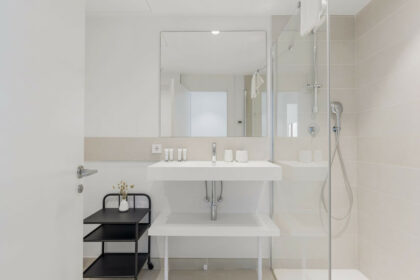 37c98639ca9861262ad9d3138cde9490 - 26