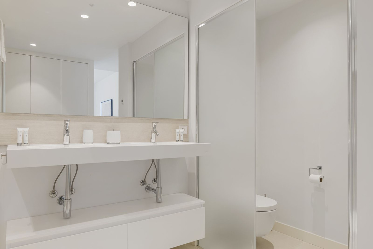 37c98639ca9861262ad9d3138cde9490 - 30