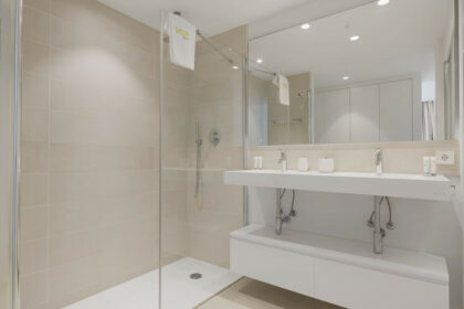 37c98639ca9861262ad9d3138cde9490 - 31