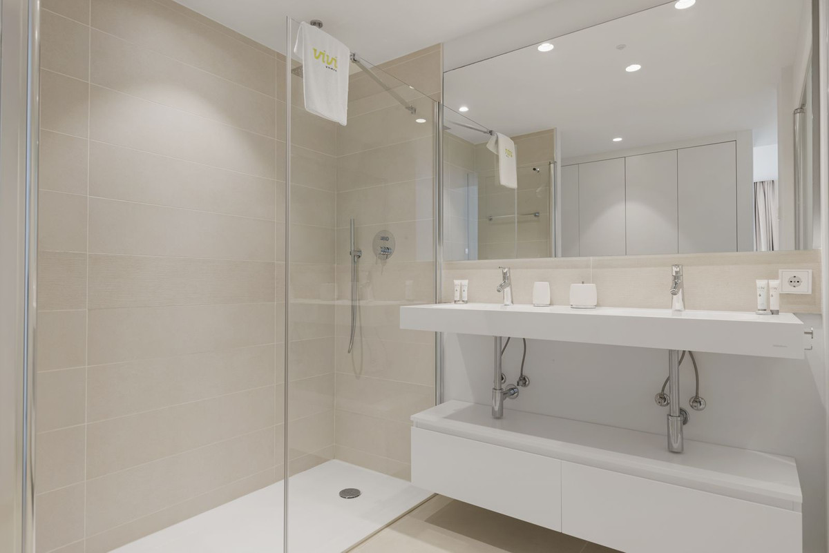 37c98639ca9861262ad9d3138cde9490 - 31