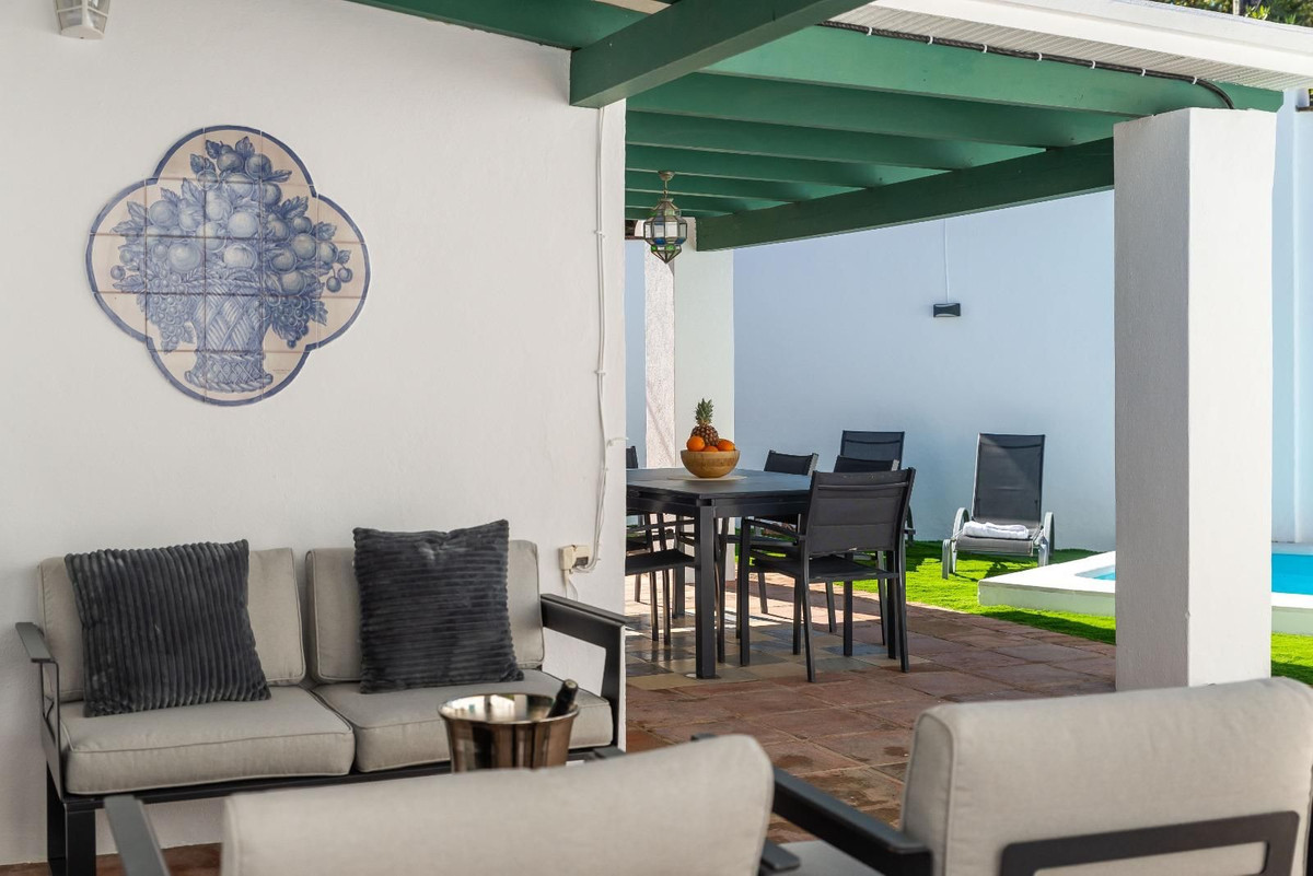 37f007a5cbb3e0cb664b347631ed2c1a - 33