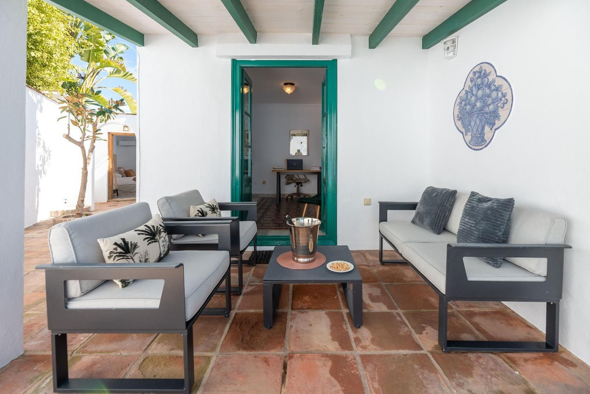 37f007a5cbb3e0cb664b347631ed2c1a - 37