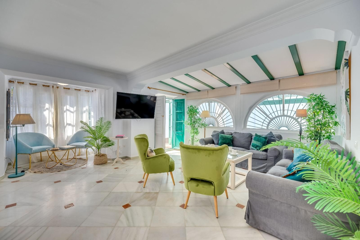 37f007a5cbb3e0cb664b347631ed2c1a - 4