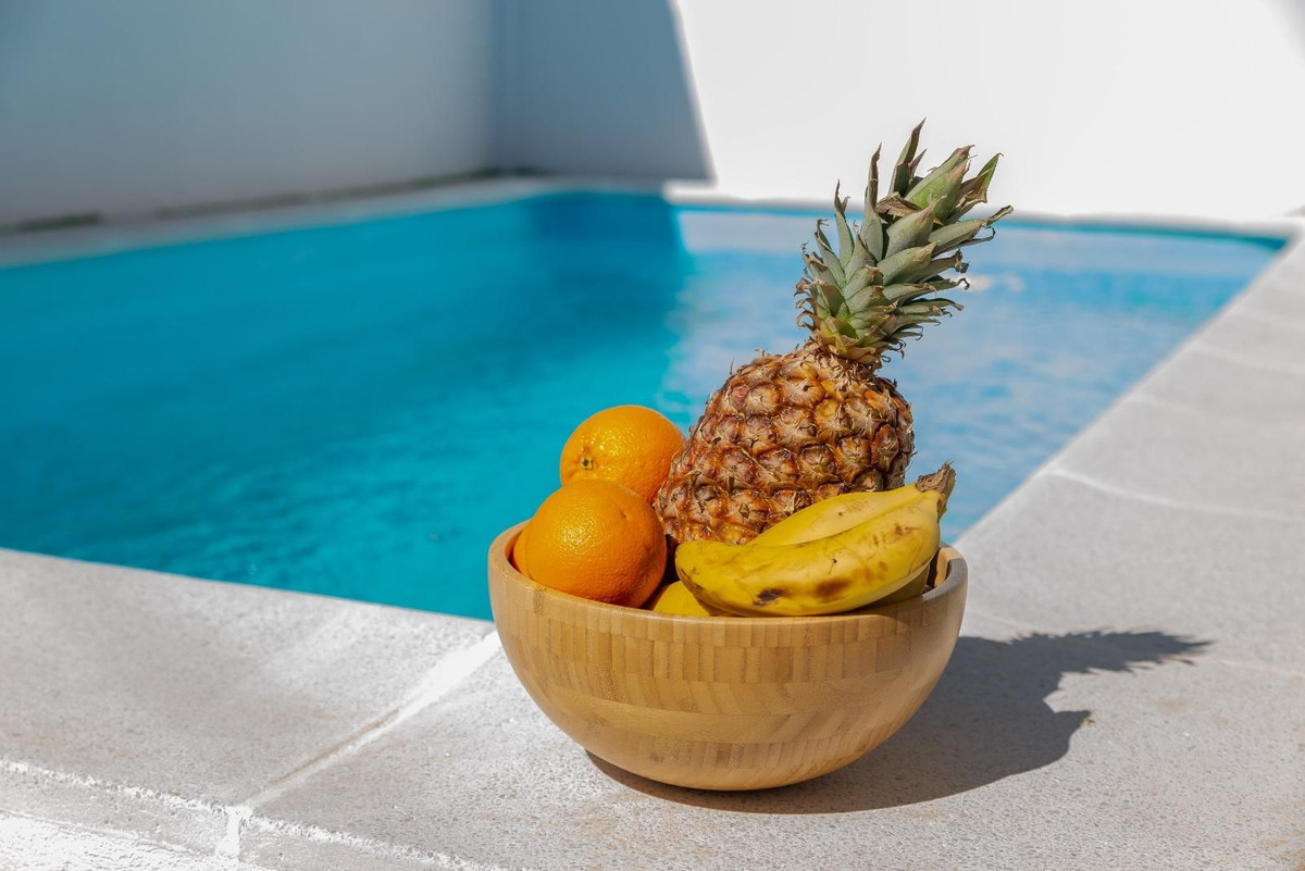 37f007a5cbb3e0cb664b347631ed2c1a - 42