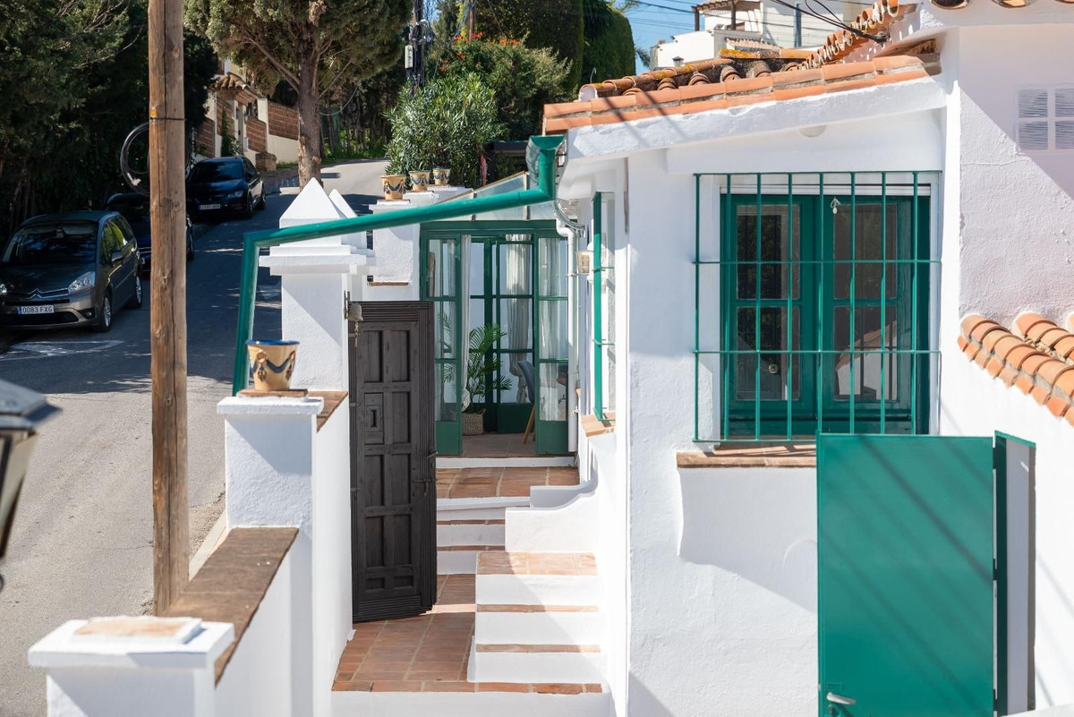 37f007a5cbb3e0cb664b347631ed2c1a - 49