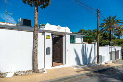 37f007a5cbb3e0cb664b347631ed2c1a - 52