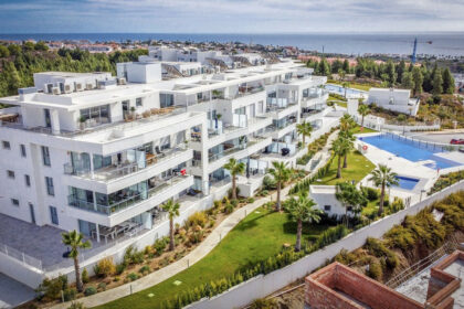 382b7609ca46e676c600dc7b360f349e - 32