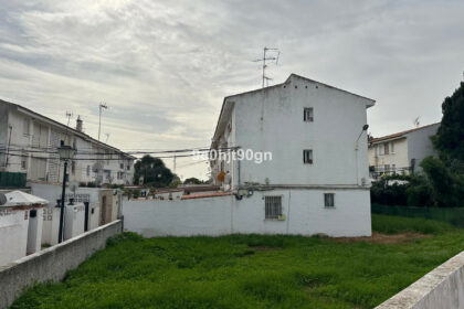 3878ce45f794ee0e78ce3f7af00ea285 - 10