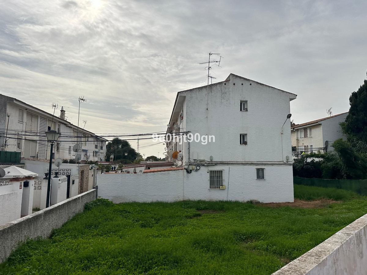 3878ce45f794ee0e78ce3f7af00ea285 - 10