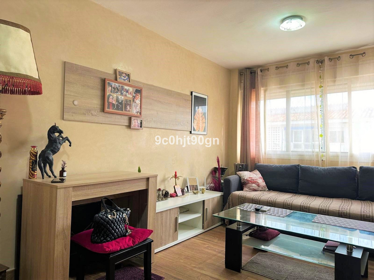 3878ce45f794ee0e78ce3f7af00ea285 - 3