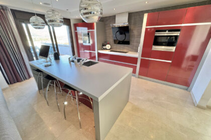 38cf8debc733fc00308aca8f40855cdc - 13