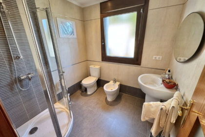 38cf8debc733fc00308aca8f40855cdc - 15