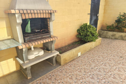 391c08e2180a43beba8c84f52e34170c - 15