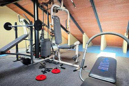 391c08e2180a43beba8c84f52e34170c - 19