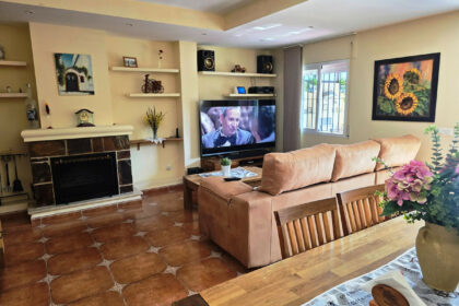 391c08e2180a43beba8c84f52e34170c - 6