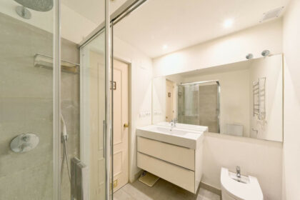 3962d01ff307f77386b5e4d08fcc7ed7 - 17