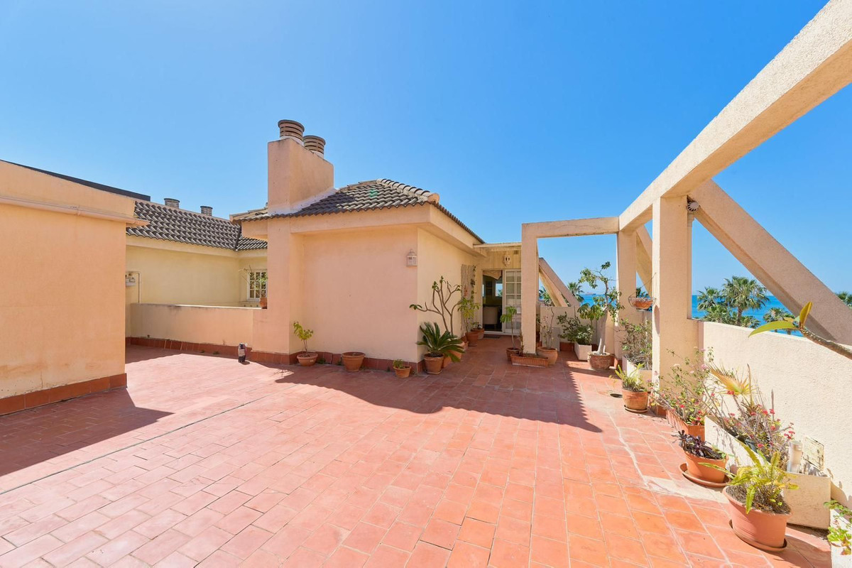 3962d01ff307f77386b5e4d08fcc7ed7 - 3