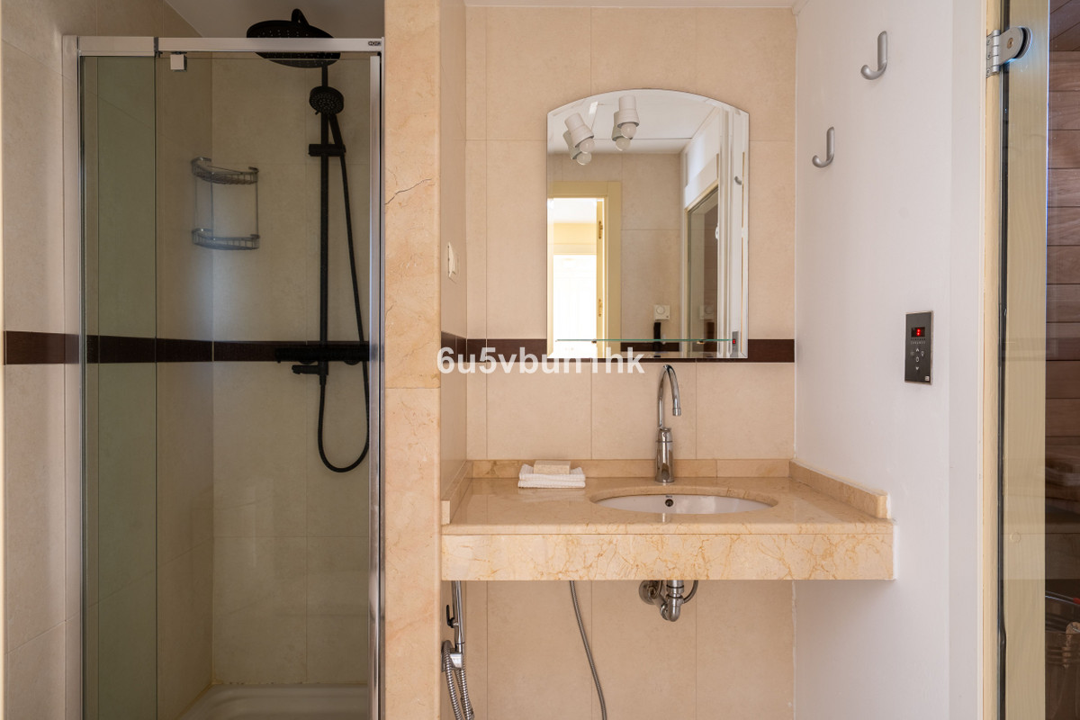 396c3baad296bc0bffd4c9d22abf21d1 - 11