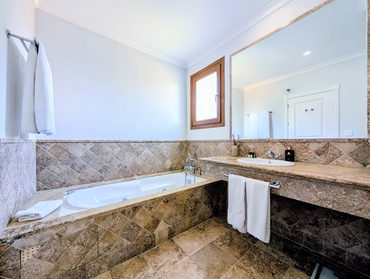 39958808502da6169f9dc91ffebd74d4 - 25