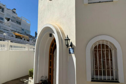 3a4fa1ed52cdf24beee46222317656fb - 9