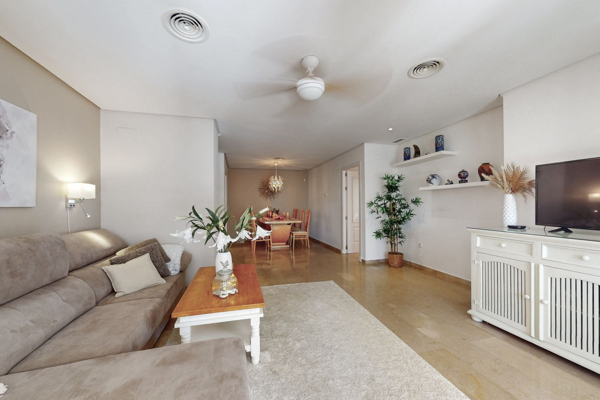 3aa72488ecb11b9fbfcdff8d4e64f615 - 21