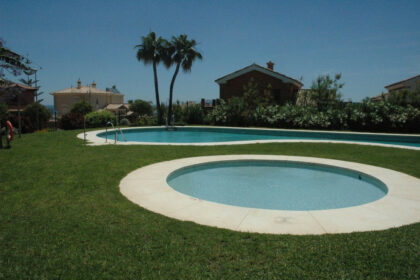 3aa72488ecb11b9fbfcdff8d4e64f615 - 35