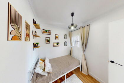 3b02ff9d1a6e0f150269e29b0a2aaf19 - 10