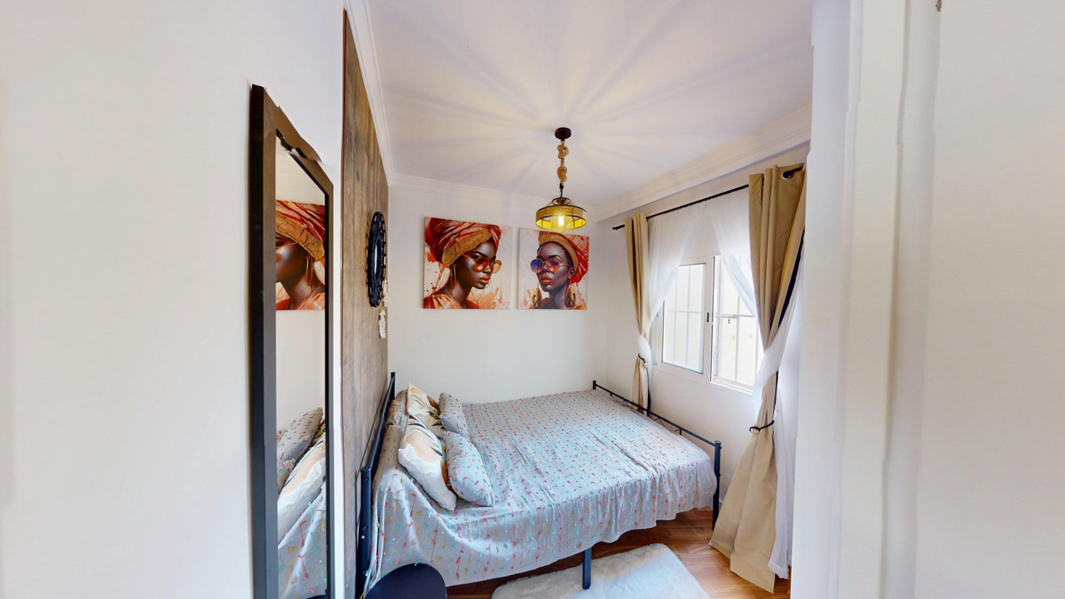 3b02ff9d1a6e0f150269e29b0a2aaf19 - 11