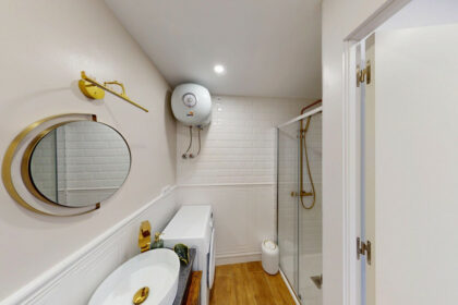 3b02ff9d1a6e0f150269e29b0a2aaf19 - 14