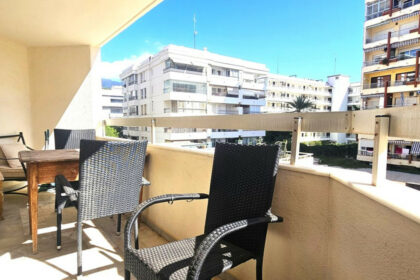 3b270ba141b24c52d95aea2a0dabad23 - 21