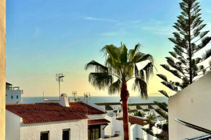 3b77b572bcad812493a0b17e48a3a031 - 1