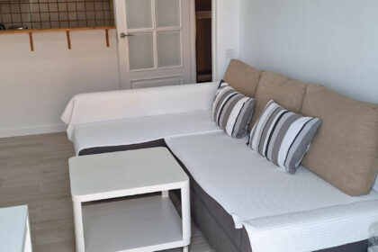 3c261aeceb7a8b0d4c6fe93786305820 - 14