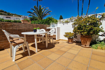 3c4834efb80e3c719aea2d5c5f6e08ad - 10