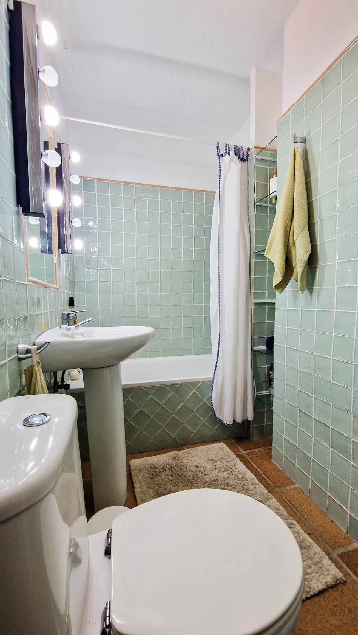 3c4834efb80e3c719aea2d5c5f6e08ad - 29