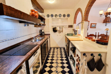 3c4834efb80e3c719aea2d5c5f6e08ad - 4