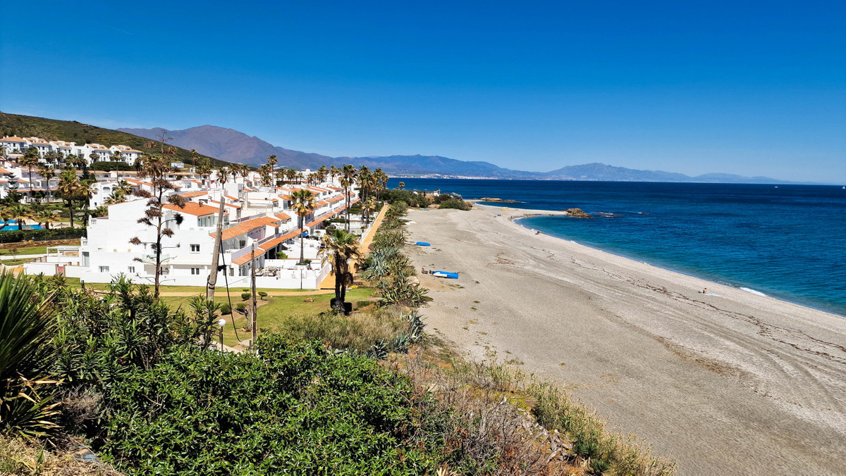 3c4834efb80e3c719aea2d5c5f6e08ad - 6