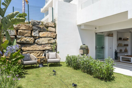 3c68b8be138a9b614f089f61ef9ae3b8 - 19