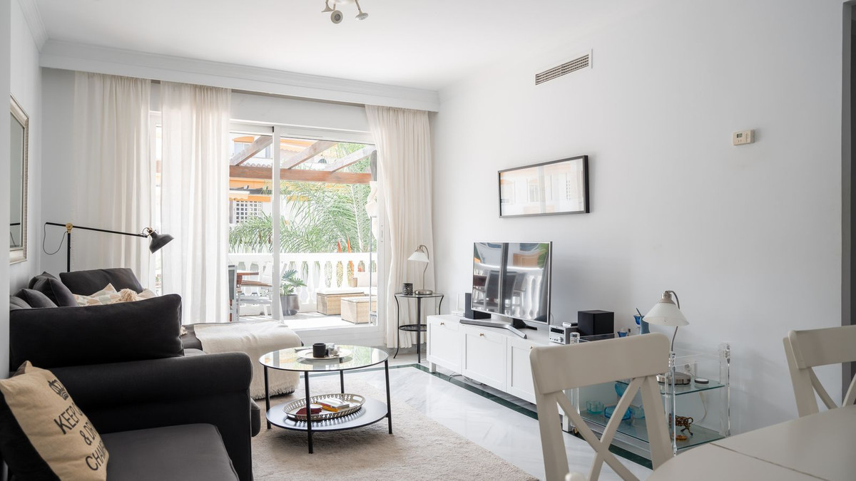 3d2fa4855d3323bd2f88415dc93c90d4 - 8