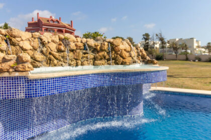 3d47c8a1cdae5b42e2064ec02a210675 - 22