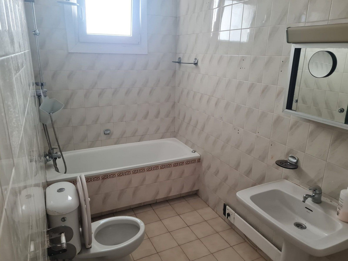 3d5c8d7984a7831af1eed03b342c6c77 - 23