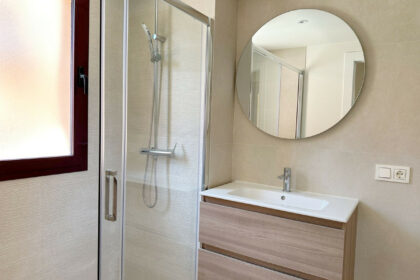 3da9de55b4c4985faa45186f6c4fec26 - 8