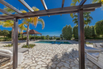 3db2645390c26a33bd710f59cfc7a479 - 26