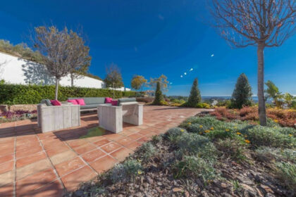 3db2645390c26a33bd710f59cfc7a479 - 27