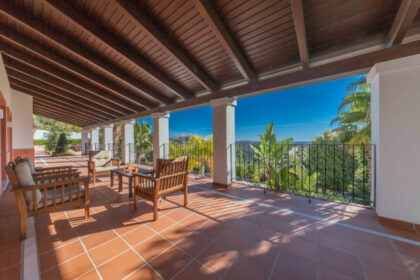 3db2645390c26a33bd710f59cfc7a479 - 29