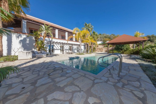 3db2645390c26a33bd710f59cfc7a479 - 3