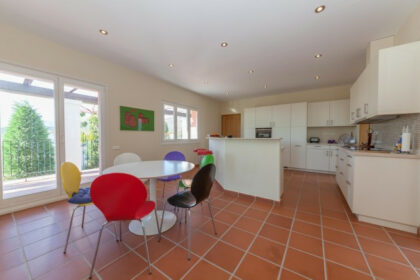 3db2645390c26a33bd710f59cfc7a479 - 8