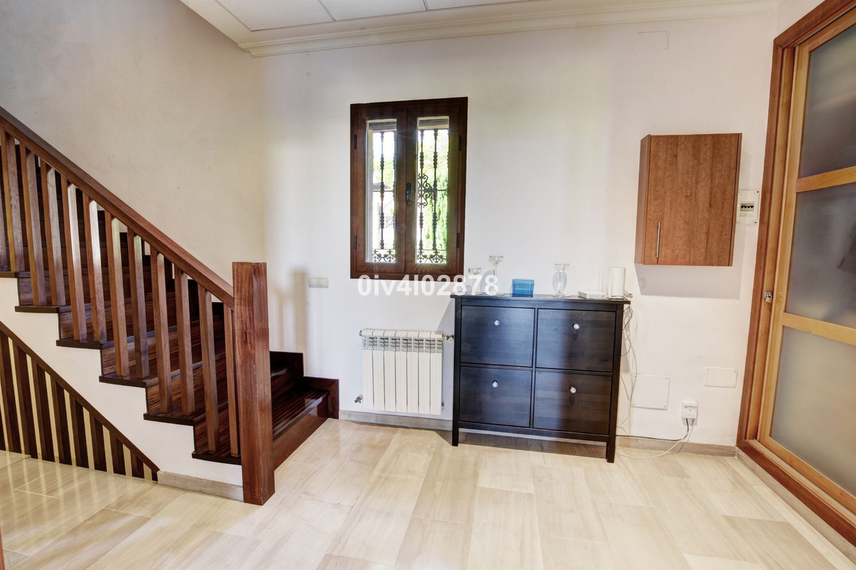 3e287d439085365d701295688ae3806c - 36