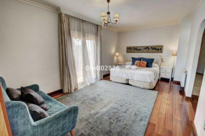 3e287d439085365d701295688ae3806c - 42